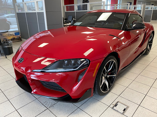 Car Dealer «LaFontaine Toyota», reviews and photos, 2027 S Telegraph Rd, Dearborn, MI 48124, USA