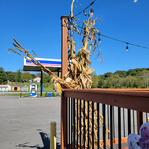 Donut Shop «Adrienne and Co. Donuts and Desserts», reviews and photos, 5801 US-150, Floyds Knobs, IN 47119, USA