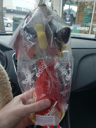 Gift Shop «Edible Arrangements», reviews and photos, 605 Harden St, Columbia, SC 29205, USA