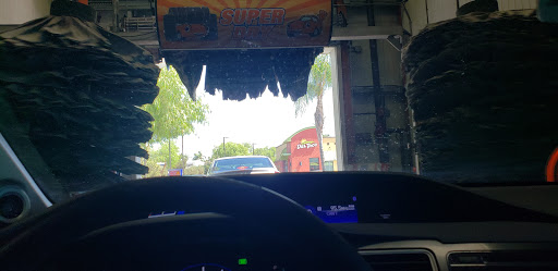 Car Wash «Fast5Xpress Car Wash Monrovia», reviews and photos, 935 E Huntington Dr, Monrovia, CA 91016, USA