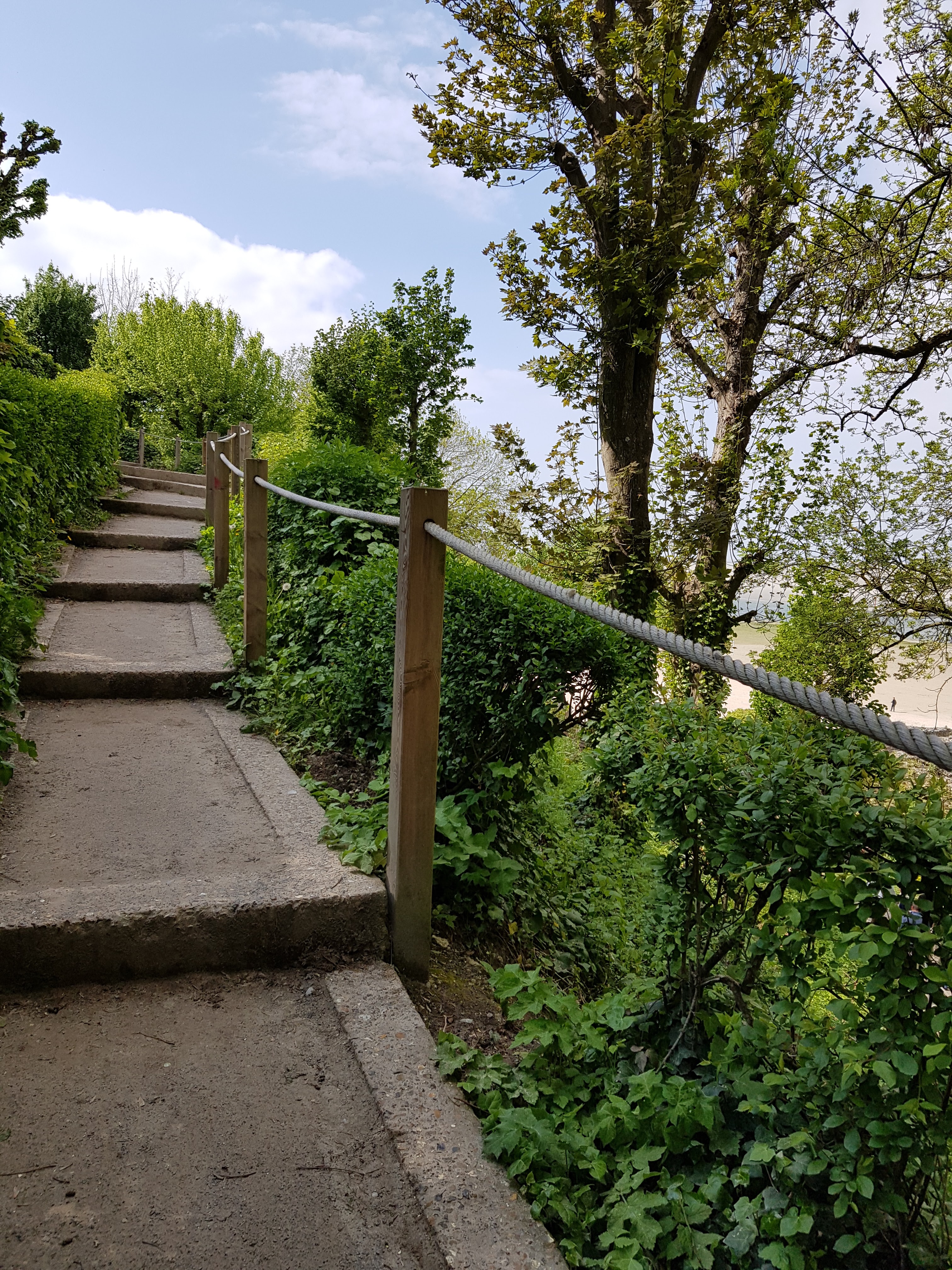 Photo n° 31 de l'avis de Stéphanie. fait le 29/04/2019 à 17:22