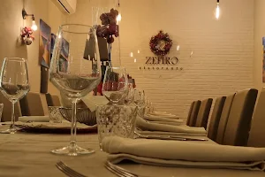 Zefiro ristorante image
