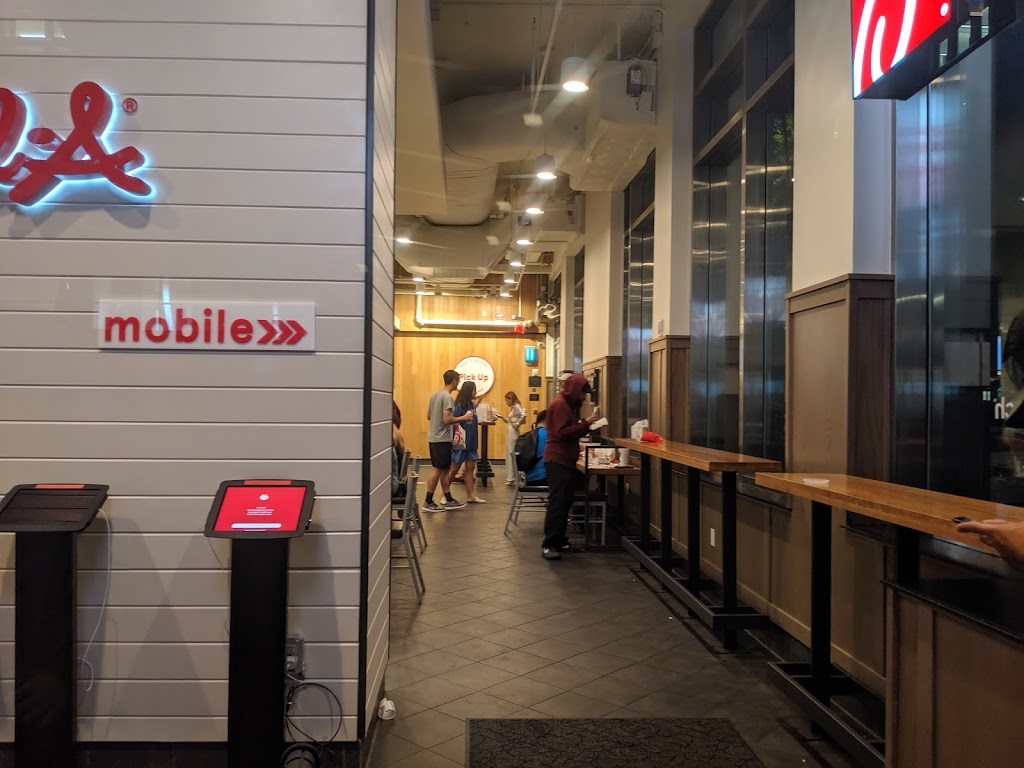 Chick-fil-A 22nd & 6th 10010