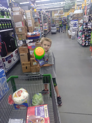 Supermarket «Walmart Neighborhood Market», reviews and photos, 412 W Bert Kouns Industrial Loop, Shreveport, LA 71106, USA