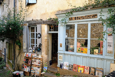 Le bouquineur à Cordes-sur-Ciel