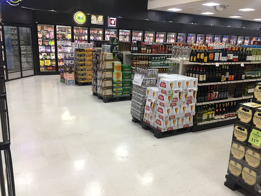 Wine Store «Lively Liquor Store», reviews and photos, 1170 E Higgins Rd, Elk Grove Village, IL 60007, USA