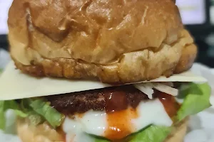 Burger Ditha image