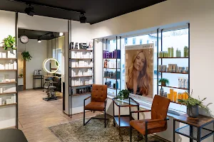 Isabell Holzhey - La Biosthetique - Friseur in Sonthofen image