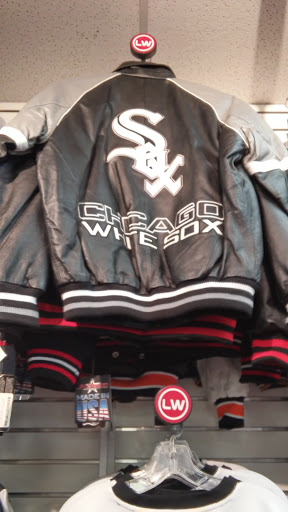 Sporting Goods Store «Pro Jersey Sports», reviews and photos, 1510F 75th St, Downers Grove, IL 60516, USA