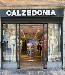 Calzedonia