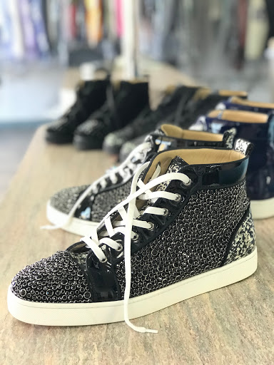 Dry Cleaner «Luigi Village Cleaners», reviews and photos, 4011 S Buffalo Dr # 108, Las Vegas, NV 89147, USA