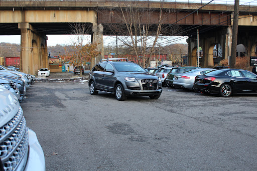 Used Car Dealer «Cutuly Auto Sales», reviews and photos, 1002 Becks Run Rd, Pittsburgh, PA 15210, USA