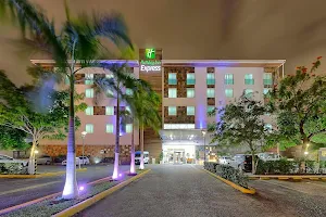 Holiday Inn Express Villahermosa Tabasco 2000, an IHG Hotel image