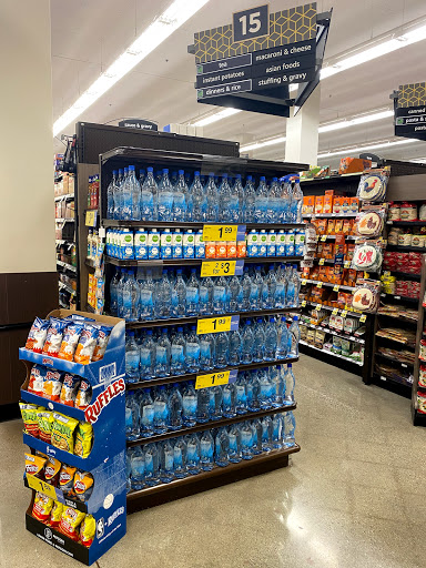 Grocery Store «Ralphs», reviews and photos, 7257 W Sunset Boulevard, West Hollywood, CA 90046, USA