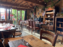 Atmosphère du Restaurant la terrasse Aignan - n°2