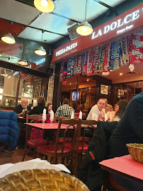 Atmosphère du Restaurant italien La _ dolce vita à Paris - n°2