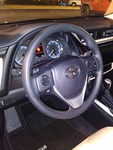 Car Dealer «Toyota of Newnan», reviews and photos, 2 Herring Rd, Newnan, GA 30265, USA