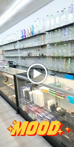 Tobacco Shop «Green Planet Smoke Shop», reviews and photos, 15325 Amberly Dr, Tampa, FL 33647, USA