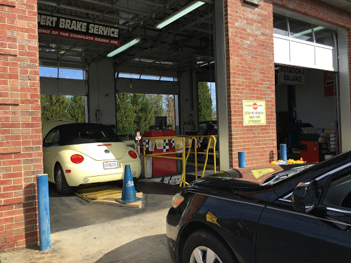 Car Wash «Diamond Auto Spa - Oakwood», reviews and photos, 3638 Wallis Rd, Flowery Branch, GA 30542, USA