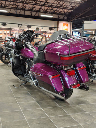 Harley-Davidson Dealer «Latus Motors Harley-Davidson», reviews and photos, 870 E Berkeley St, Gladstone, OR 97027, USA