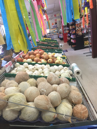 Mexican Grocery Store «El Rancho Supermercado», reviews and photos, 711 N Main St, Shelbyville, TN 37160, USA