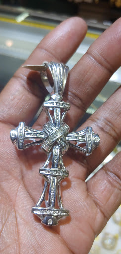 Shopping Mall «Jamaica Colosseum Mall», reviews and photos, 89-02 165th St, Jamaica, NY 11432, USA