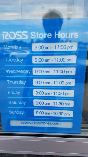 Clothing Store «Ross Dress for Less», reviews and photos, 8021 E Kellogg Dr, Wichita, KS 67207, USA