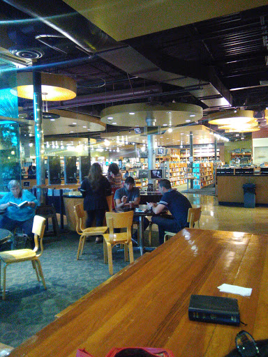 Christian Book Store «The Harvest Bookstore», reviews and photos, 6115 Arlington Ave, Riverside, CA 92504, USA