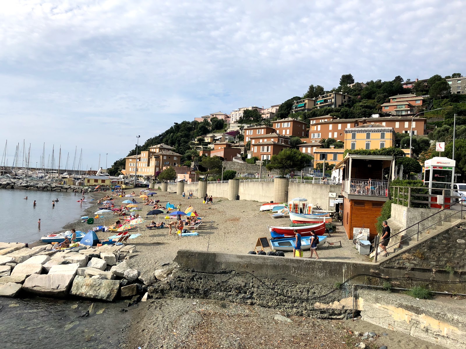 Spiaggia Olanda'in fotoğrafı - rahatlamayı sevenler arasında popüler bir yer