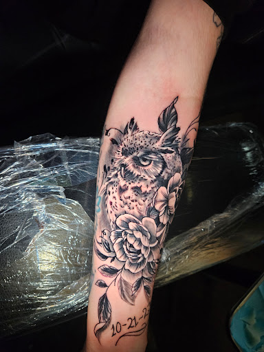 Explore armpit tattoo ideas, creative tattoo ideas in Angola, available at Hoodlum Ink