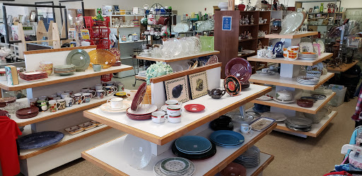 Thrift Store «Garland Road Thrift Store», reviews and photos, 10030 Garland Rd, Dallas, TX 75218, USA