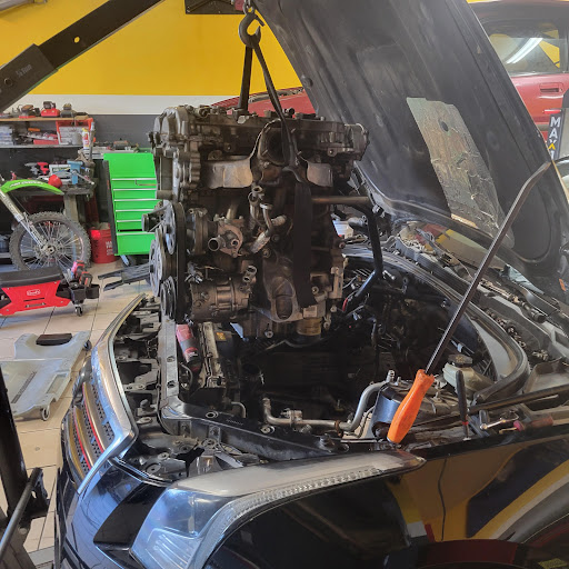 AV Auto Performance Garage image