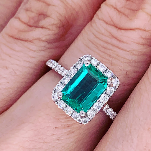 Jewelry Repair Service «Belle Meade Jewelry & Repair», reviews and photos, 4548 Harding Pike, Nashville, TN 37205, USA