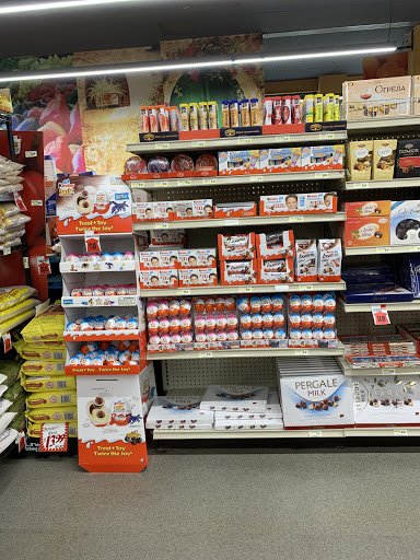 Fruit and Vegetable Store «Harvest Fresh Market», reviews and photos, 100 E Rand Rd, Arlington Heights, IL 60004, USA