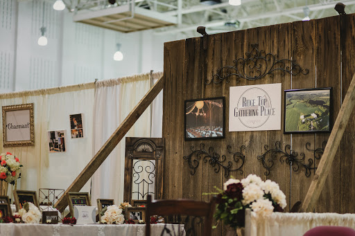 Event Planner «La Crosse Bridal EXPO», reviews and photos, 418 Main St, La Crosse, WI 54601, USA