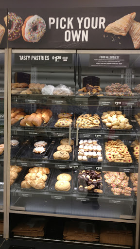 Grocery Store «Giant Food», reviews and photos, 3480 S Jefferson St, Falls Church, VA 22041, USA