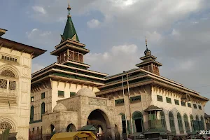 Masjid Dastgeer Sahib image