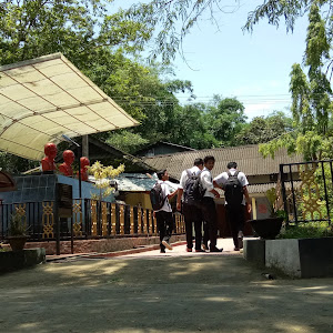 Bahona College photo