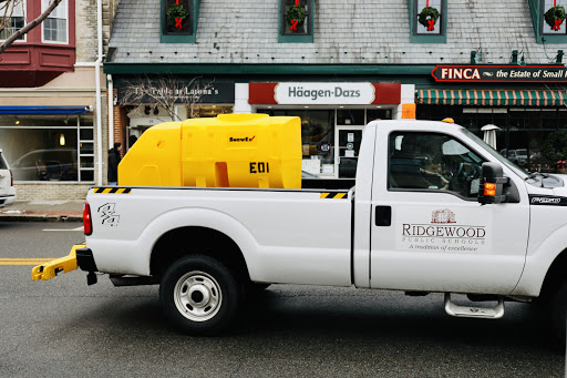 Ice Cream Shop «Häagen-Dazs® Ice Cream Shop», reviews and photos, 22 E Ridgewood Ave, Ridgewood, NJ 07450, USA