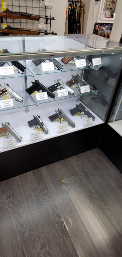 Gun Shop «United Gun Shop», reviews and photos, 5465 Randolph Rd, Rockville, MD 20852, USA