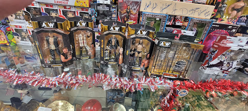 Video Game Store «M & J Video Games & Sports Collectibles», reviews and photos, 1049 Queen St, Southington, CT 06489, USA