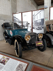 Sala de Ventas del Museo del Automóvil