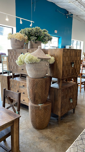 Furniture Store «Nadeau Dallas», reviews and photos, 1128 Longpoint Ave, Dallas, TX 75247, USA