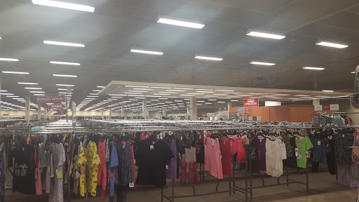Clothing Store «Burlington Coat Factory», reviews and photos, 5445 Atlanta Hwy, Montgomery, AL 36109, USA