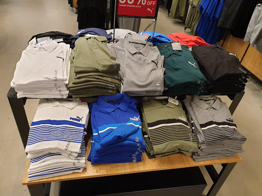 Outlet Mall «Tanger Outlet Riverhead», reviews and photos, 200 Tanger Mall Dr, Riverhead, NY 11901, USA