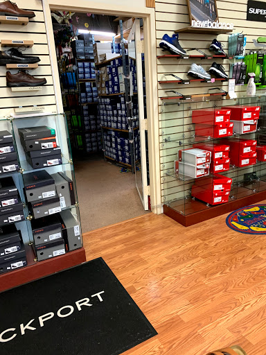 Shoe Store «Montague & Son», reviews and photos, 316 Elden St, Herndon, VA 20170, USA