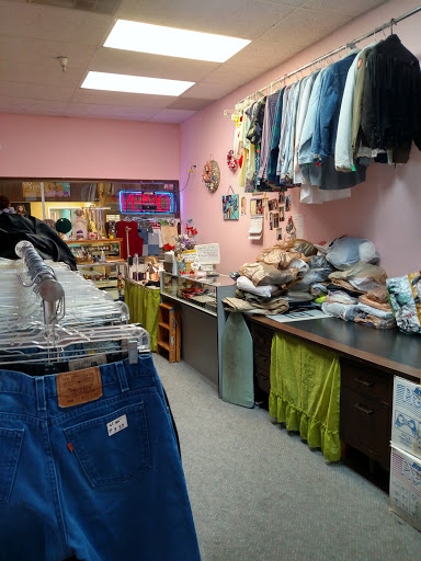 Shopping Mall «Towne Square Mall», reviews and photos, 1700 Mile Hill Dr, Port Orchard, WA 98366, USA