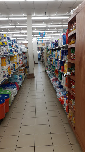 Restaurant «Three Amigas», reviews and photos, 450 W Liberty St, Wauconda, IL 60084, USA