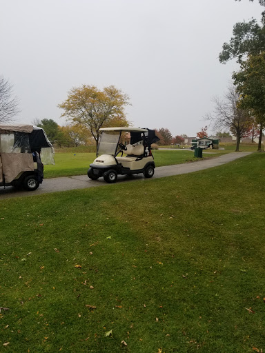 Golf Course «Links At Carillon Golf Course», reviews and photos, 21200 S Carillon Dr, Plainfield, IL 60544, USA