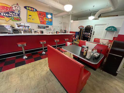 Department Store «Dellas 5 & 10», reviews and photos, 503 Washington St, Cape May, NJ 08204, USA